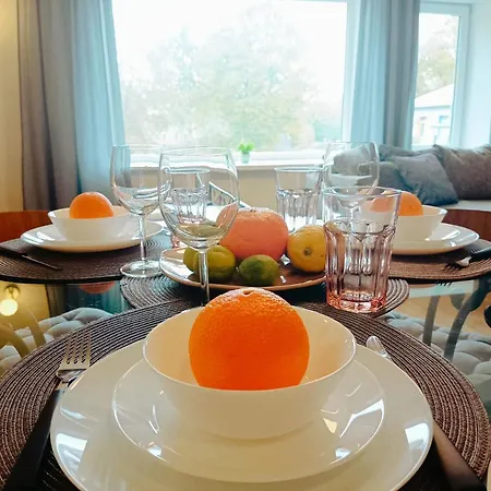 Lägenhet Homey Nest In Midtown Center, Up To 4 Guests, Steps From The Park, Free Parking